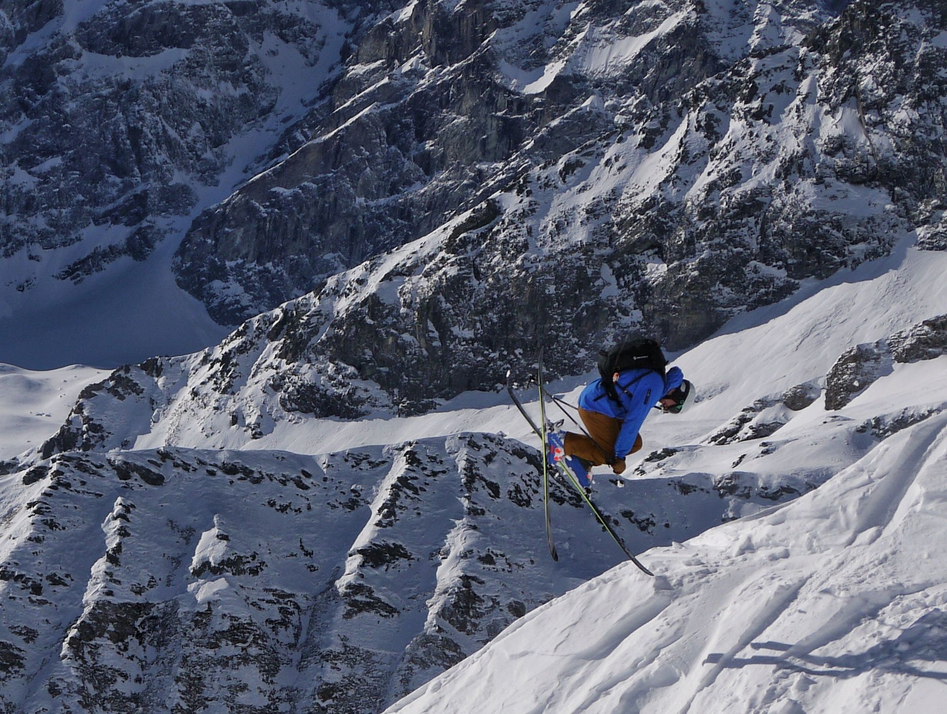 P1120546-01.jpeg
