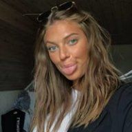 emelie1999