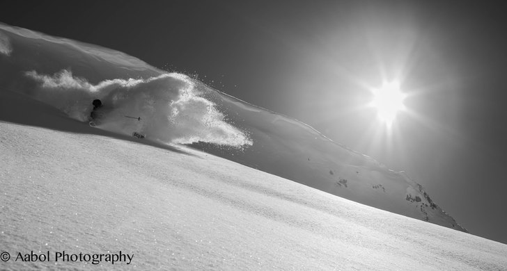 @pontuzl. Photo: Christoffer Aabol. Rider: Pontus Lindahl.