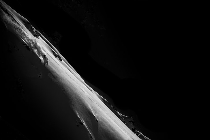 Black snow

http://black-snow.se/
http://www.ma. Photo: Marcus Rönne. Rider: Martin Schøber.
