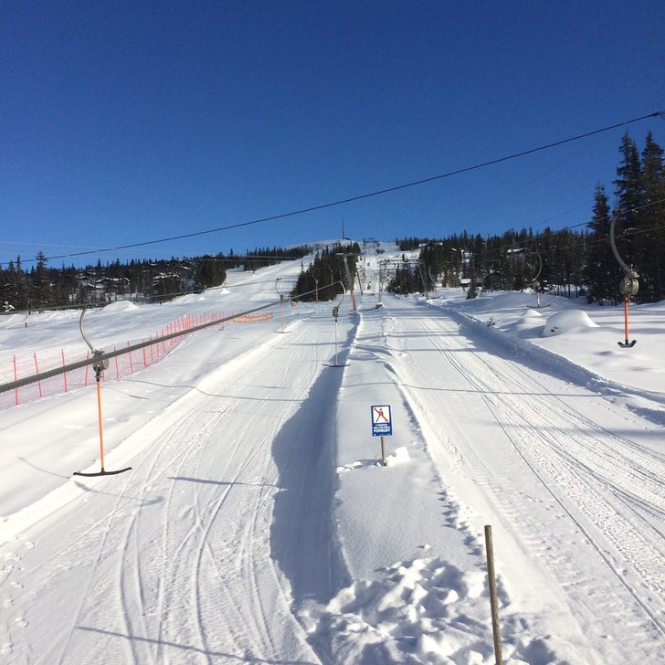 Velkommen ut:)
Strålende sol og -4 grader og klar.