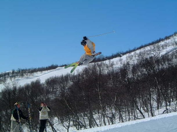 Photo: Jon Håtveit. Rider: Andreas Håtveit.