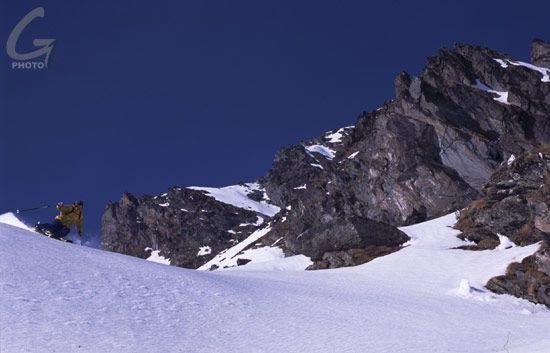 An afternoon session with JD below Mont-Gele. Photo: Yves Garneau. Rider: Jonas Delong.