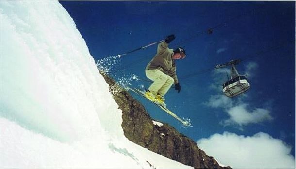 Vi var i åre och latjade lite... väntade in kabi. Photo: ja?!. Rider: Göran Norling.