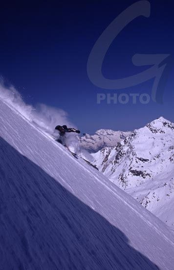 Morning Rush!. Photo: Yves Garneau. Rider: Richard Caudwell.