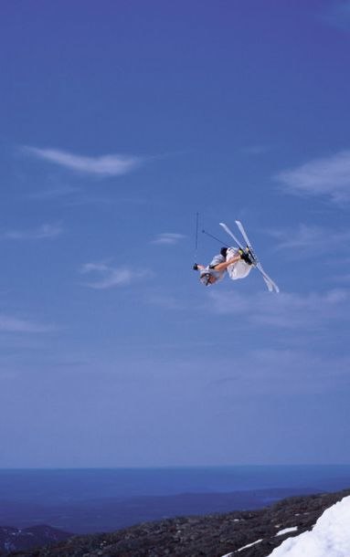 Photo: Endre Løvaas. Rider: Jon Olsson.