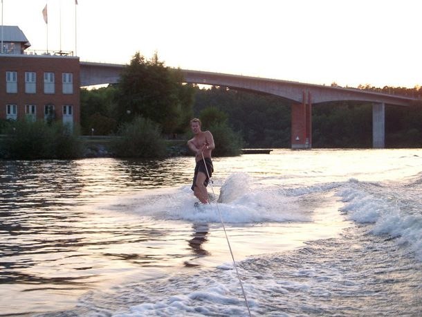 Fin septemberkväll.. Photo: Staffan Furn. Rider: Torbjörn Ernlund.