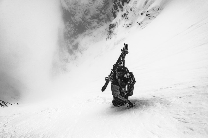 Andy Vogel på väg uppför Rullevarerännan.. Photo: Axel Adolfsson.
