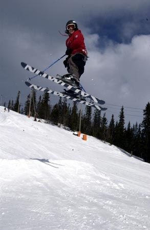 Photo: okänd. Rider: adam.