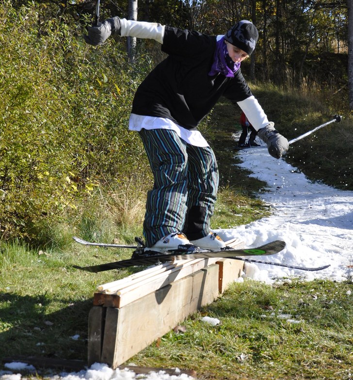 rail jam i salnäcke. Photo: Joakim Llull (jag). Rider: Viking kumlin.