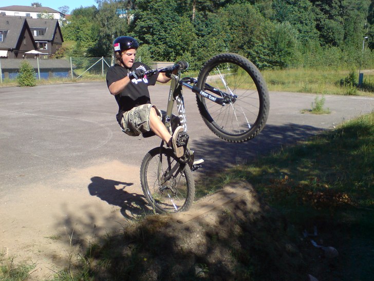 Photo: Rasmus bremholt. Rider: jag själv:P.
