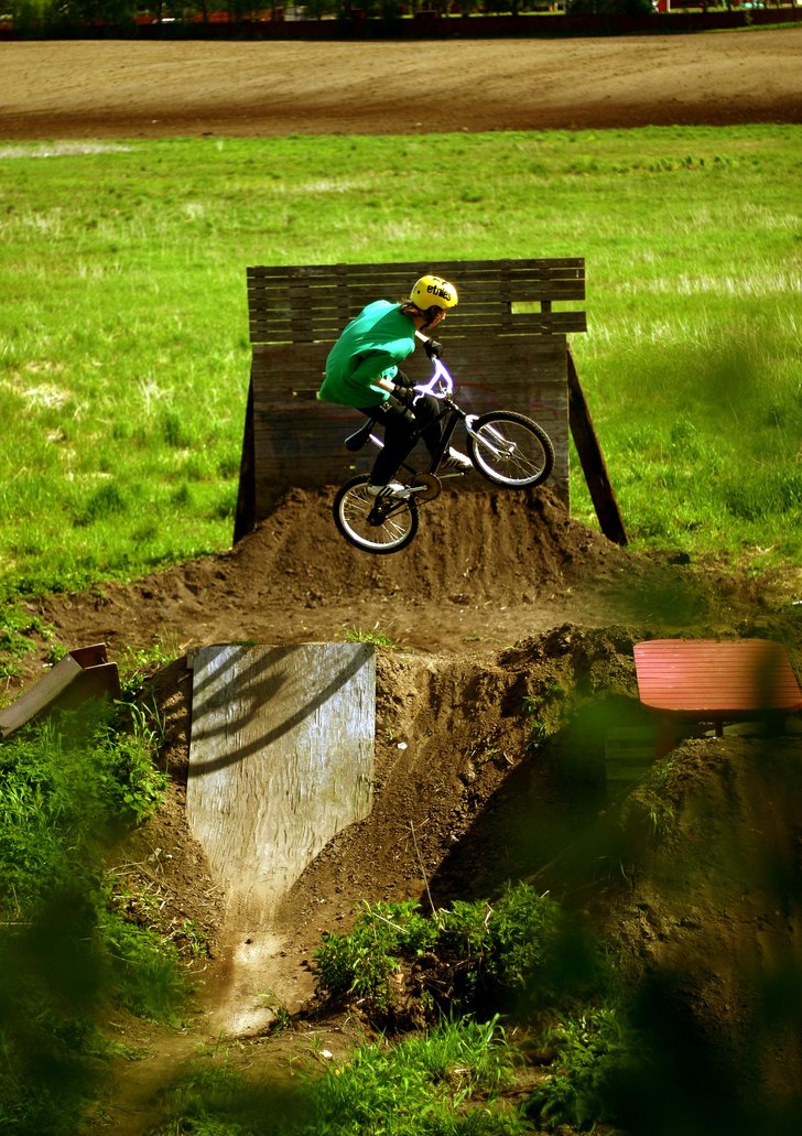 en utav mina första 180:isar. Photo: Johan Lantz. Rider: Elov Olsson.