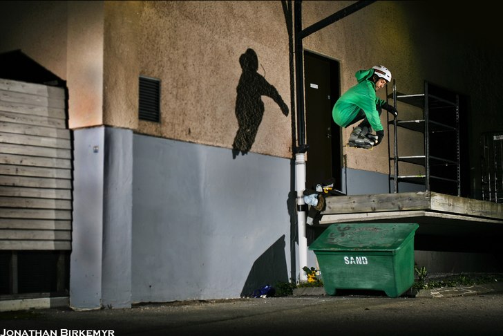 Favorit i repris!

http://www.freeride.se/photo/. Photo: Jonathan birkemyr. Rider: Gustaf "kumlinan" Kumlin.