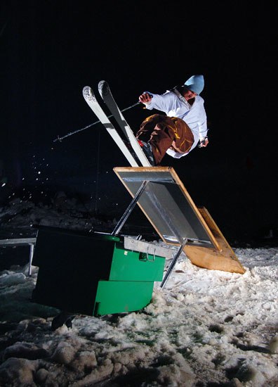 www.sharpangle.net. Photo: André Lindholm. Rider: Sebastian "Basse" Deler.