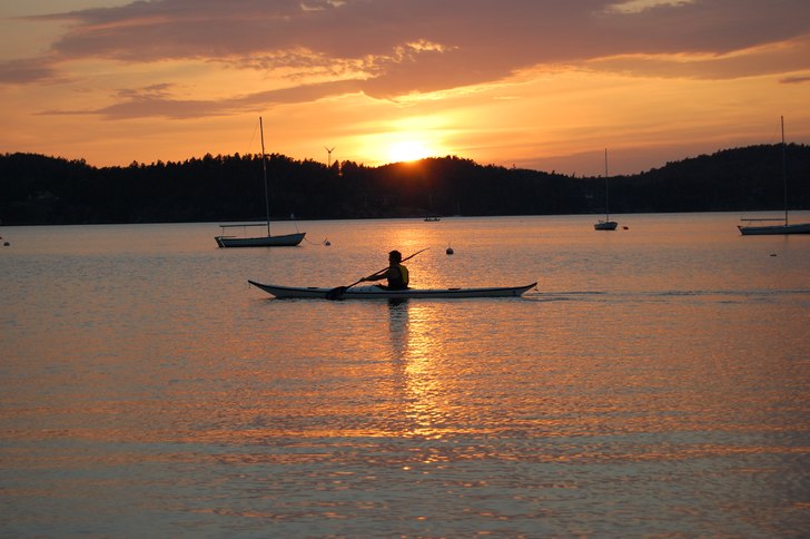 njuter av livet en kväll på västkusten. Photo: Andreas Mathisen. Rider: Andréas Ahlstedt.