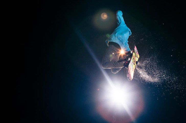 http://www.facebook.com/smhfototeknik. Photo: Simon Hamelius. Rider: Jesper Sjögren.