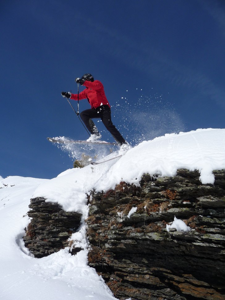 Bad Brad tar ett stort skutt!. Photo: Bengt Eriksson. Rider: Peo Hamrin.