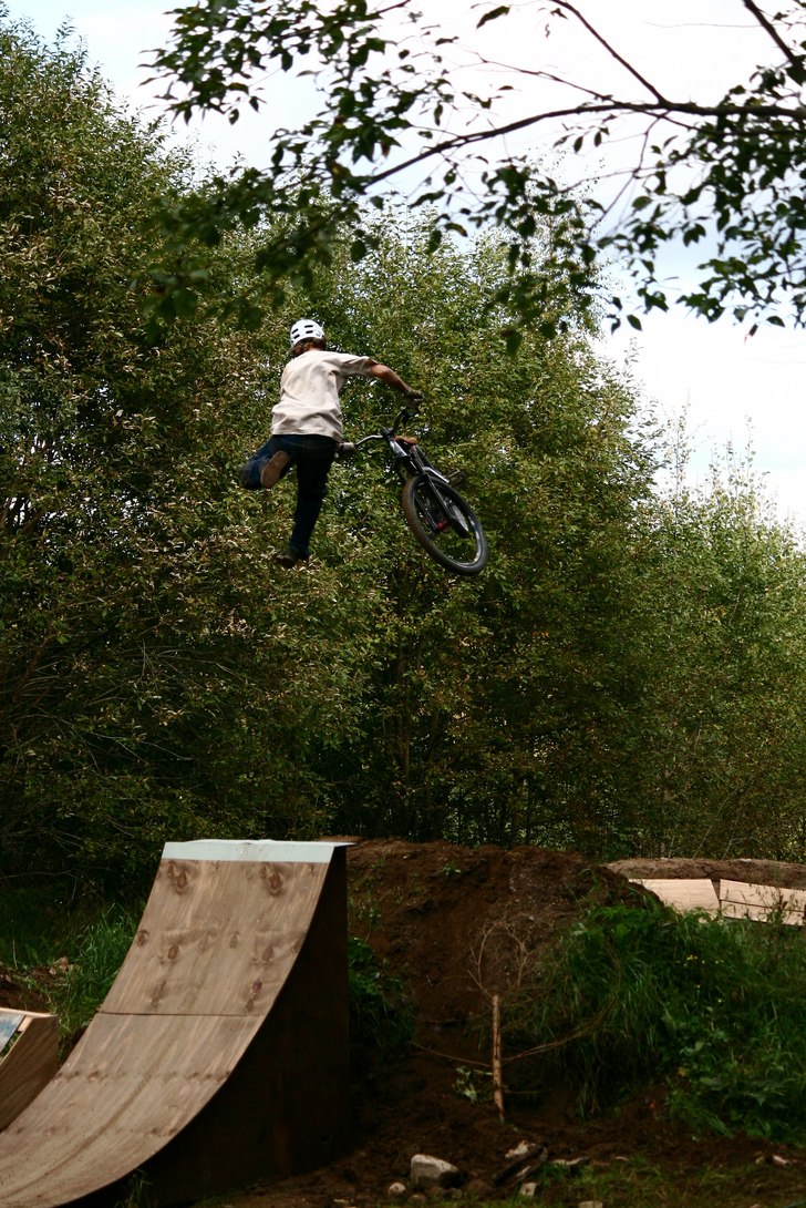 Photo: Joakim Sundén. Rider: Dennis Lind.