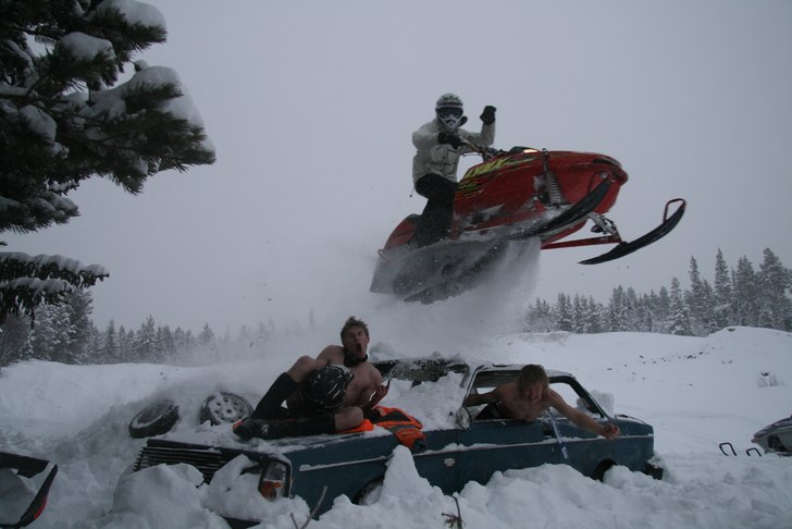 Vinnarbilden! erik hoppar över mig(hemming nilsso. Photo: erik hellström. Rider: erik skott dahlgren.