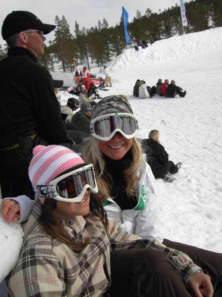 Photo: Simon. Rider: Elin & Emma.