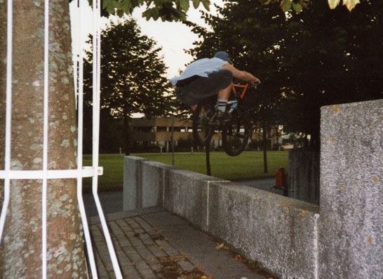 En av de bästa ställena för street enligt mig.. Photo: T, Lehto. Rider: Gnoziz him self.