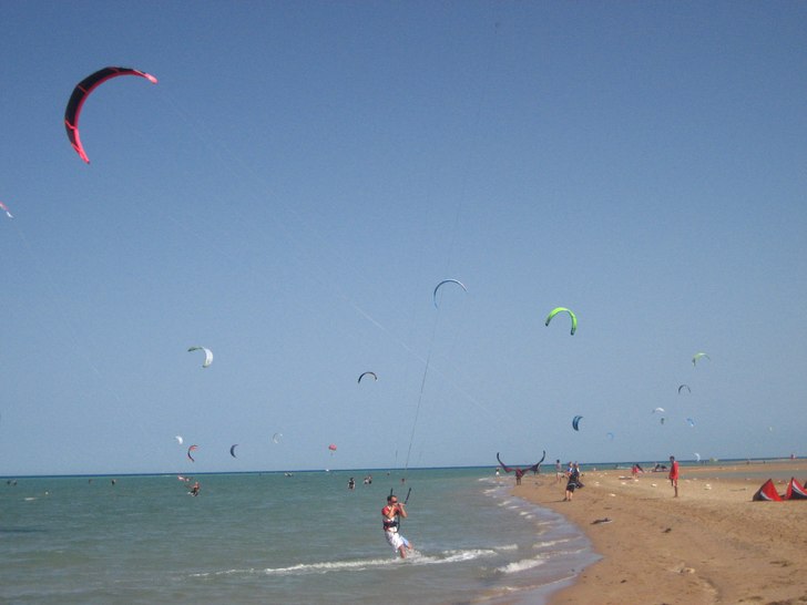 kite paradis=). Photo: johan wadsten. Rider: allen.