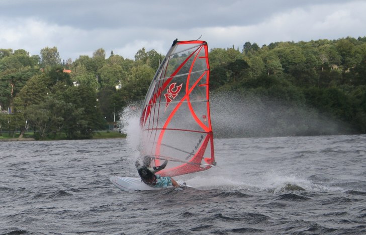 så här firade jag min 18 års dag på vattnet me. Photo: Joakim croy. Rider: andreas knoop (jag).