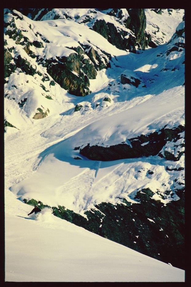 Fuglan rockar för freeskier magazine. Photo: Tom Winter, freeskier magazine. Rider: Guro "fuglan" aka "slaskis" Fuglerud.
