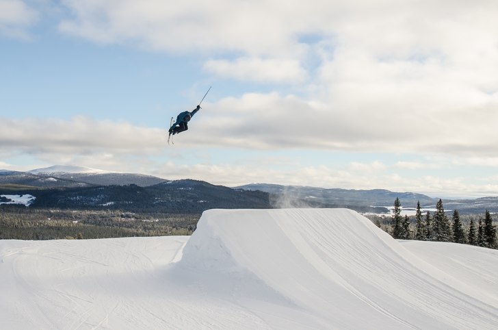 Tar luft i Funäsdalen. Photo: Joel Westlund. Rider: Andreas Ojamäe.