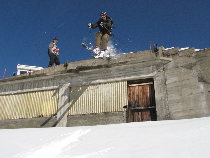 I väntan på att Indrenkabinen skall starta kan m. Photo: Jesper Näsvall. Rider: Daniel Harrisson.