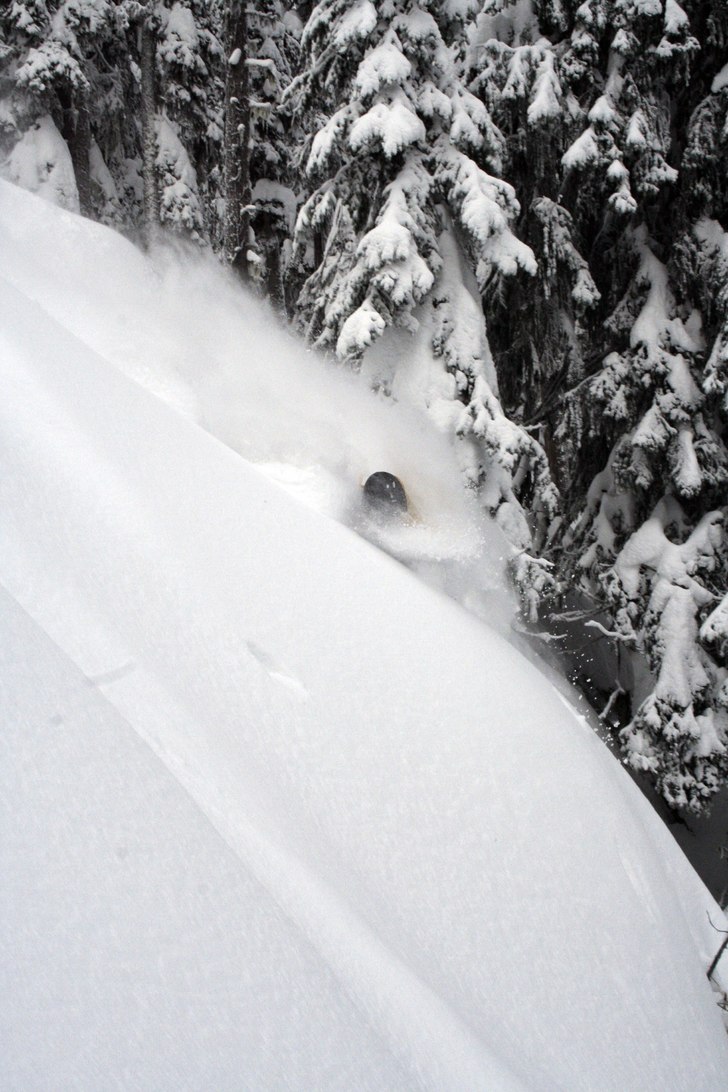 Ingen snö i Sverige.
Ganska gott om det i Kanada. Photo: Henrik Karlsson. Rider: Tobias Gustafsson.