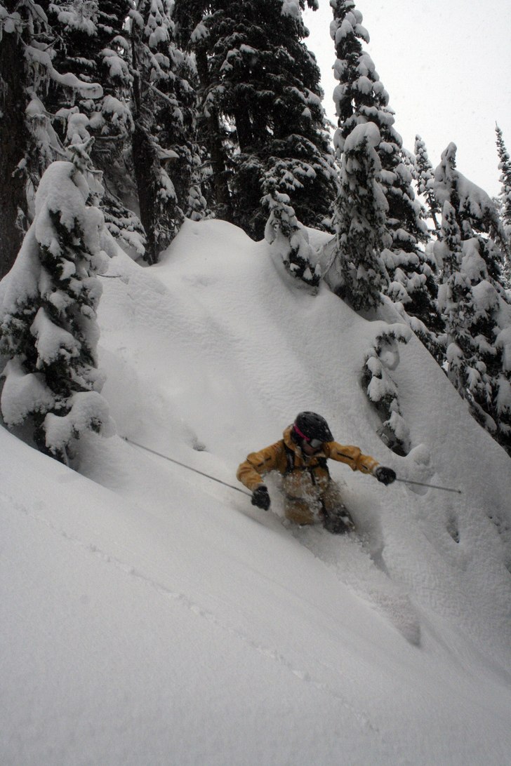 Den efterlängtade dumpen kom än en gång.. Photo: Henrik Karlsson. Rider: Tobias Gustafsson.