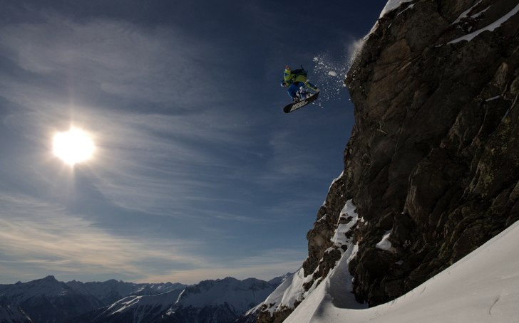 Photo: Bernd Pfeifhofer. Rider: Niklas Hollsten.