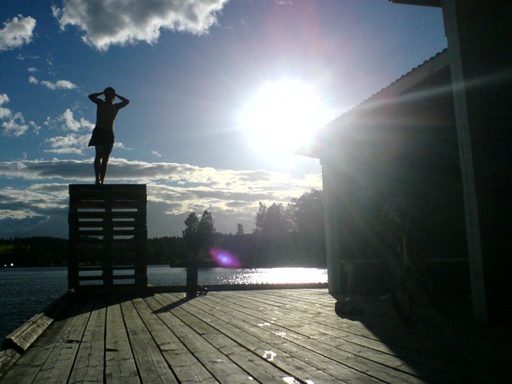 die sonne schajnt. Photo: jag. Rider: hmm...