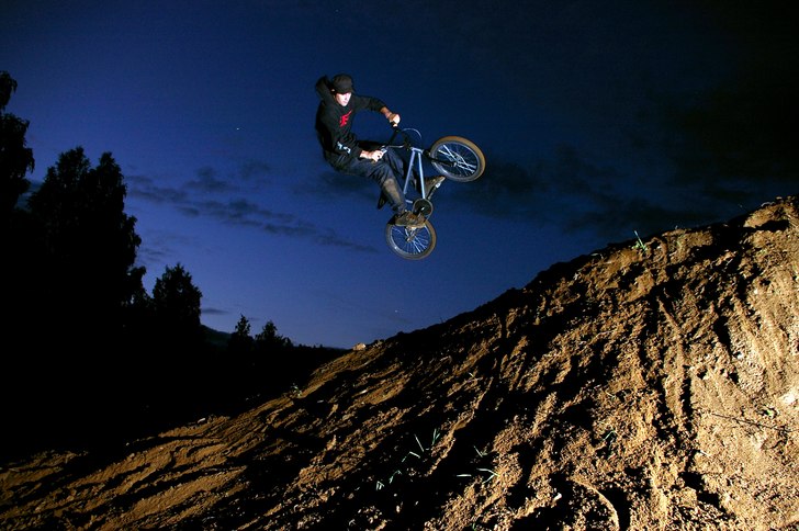 isack. Photo: Filiph Näs. Rider: Isack Granholm.