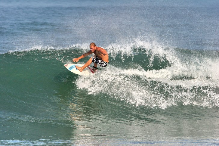 Photo: In water. Rider: Ola Thorsén.