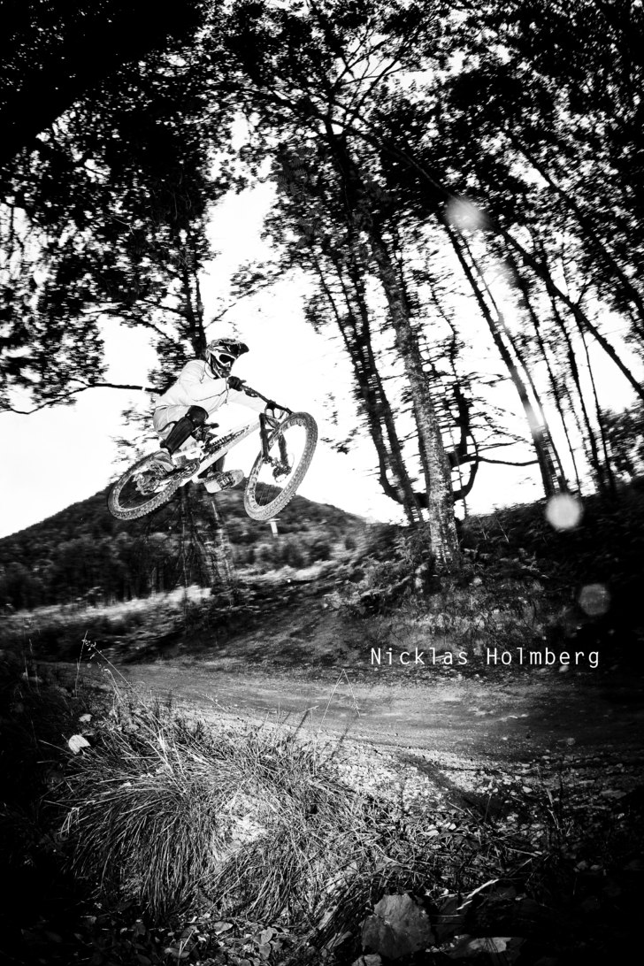 nicklasholmberg.se. Photo: Nicklas Holmberg. Rider: Ja vem kan du vara!.
