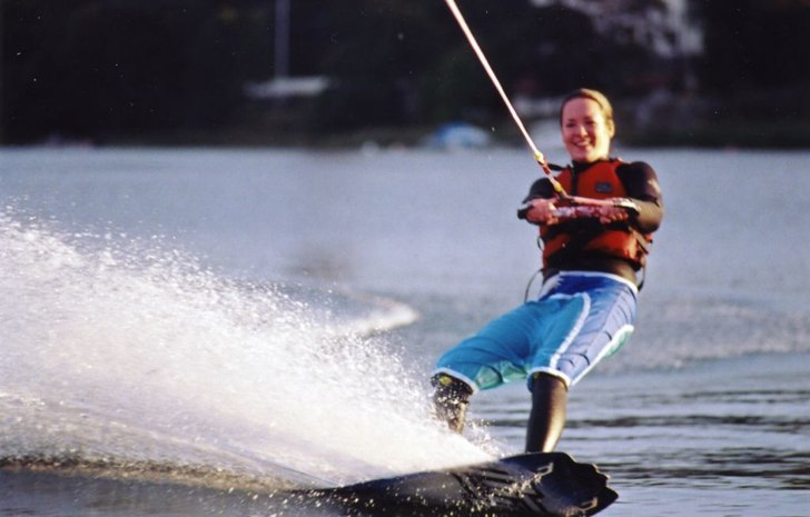 härlig känsla i bilden. man kan inte tro att det. Photo: Albert Olin. Rider: Sara från åre.