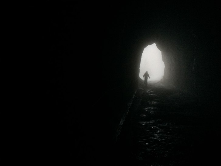 Daniel Loutrel into the white room, Urner Haute Ro.
