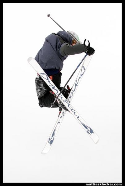 jag tror jag drar en 360 Blunt. Photo: Mattias Klockar. Rider: Jesper Norén.