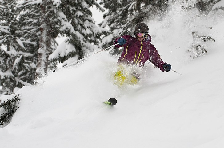 Photo: Corbin Hudacek. Rider: Johan Axelson.