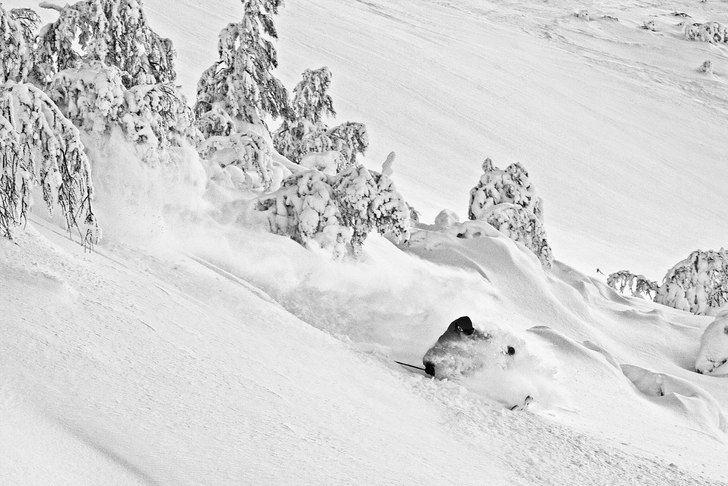 http://www.jonathanbirkemyr.com/
https://www.face. Photo: Jonathan Birkemyr. Rider: Fredrik Malmsten.