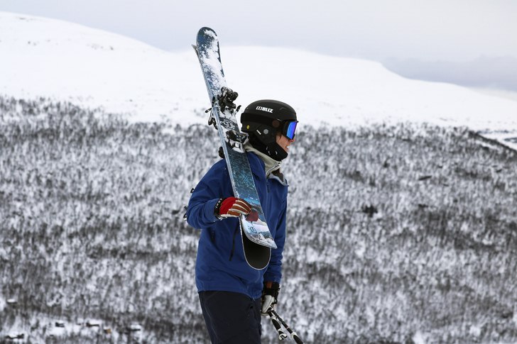 Jon Söderén på toppen av Storkläppen.. Photo: Petter Elfsberg.
