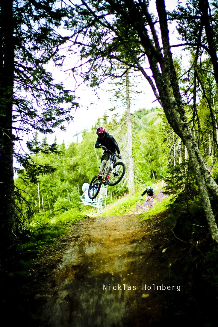 nicklasholmberg.se. Photo: Nicklas Holmberg. Rider: Ja vem kan du vara!.
