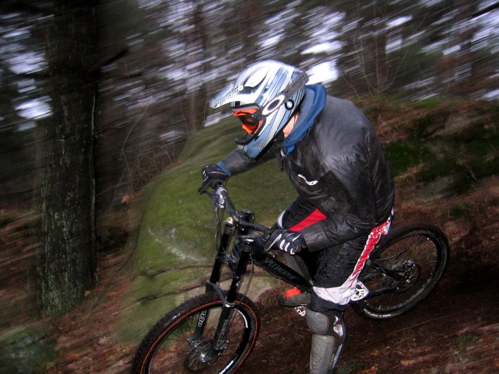 E-beth rippade loss en regnig eftermiddag i kviber. Photo: Eric Westling. Rider: Elisabeth.