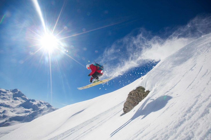 Photo: Julius Aspman Media. Rider: Björn Daniels.