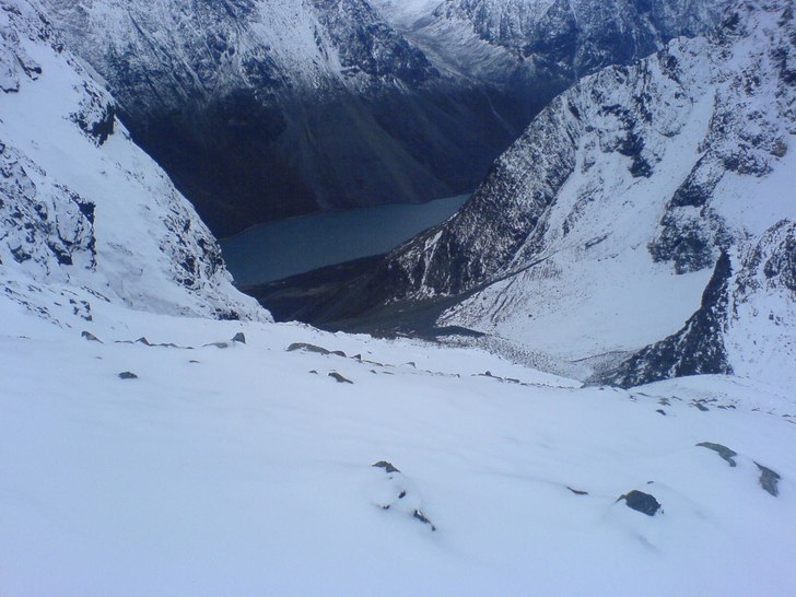Bildet er fra ca 1100 moh.  Perspektivet er ned mo. Photo: Per Hasvold.
