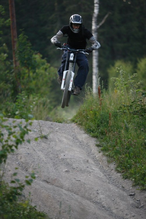 Testar nya kameran. Och den verkar ju fungera fint. Photo: Kim Molander. Rider: Fredrik.