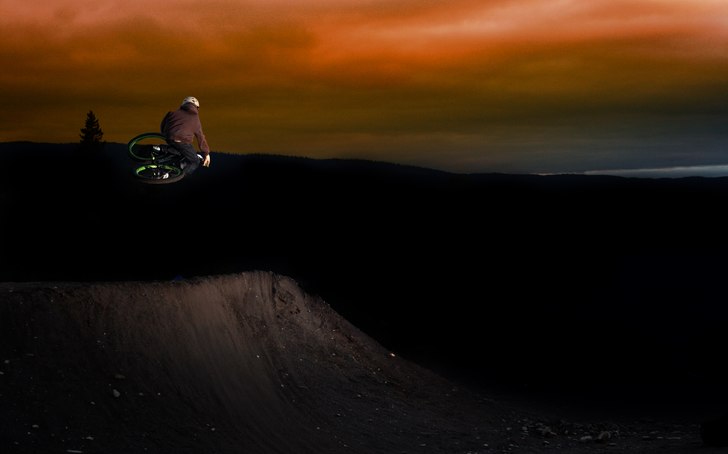 Photo: okänd. Rider: Jocke wahlgren.