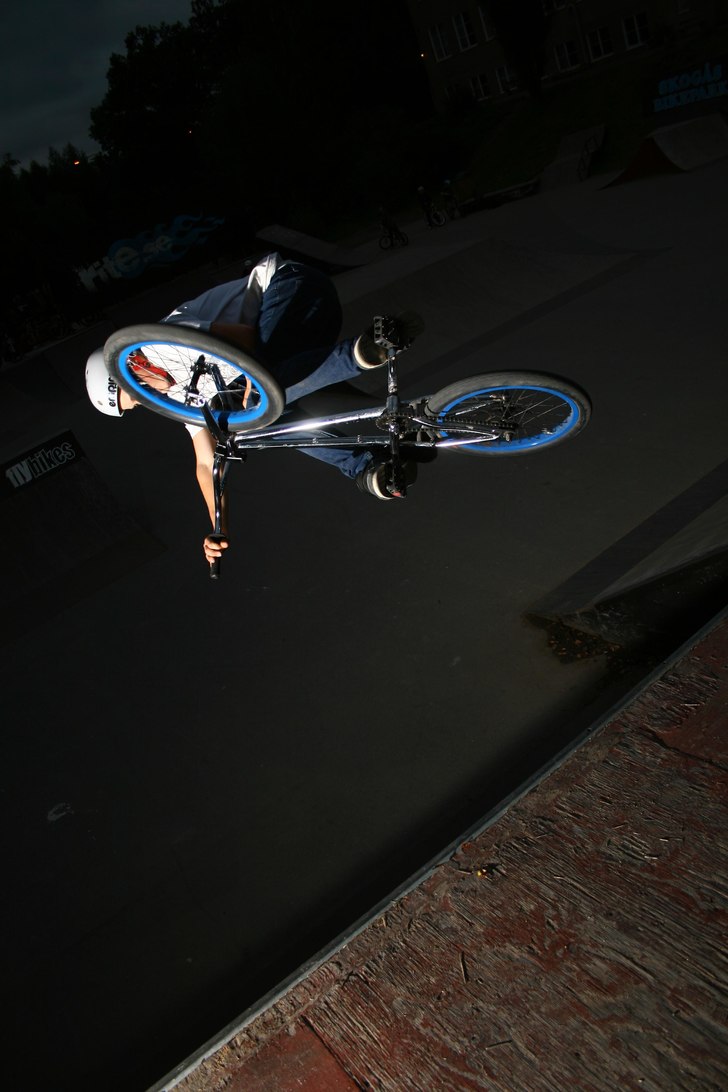 Tabletop I Quarter Pipe. Rider: Jacob Jedler.